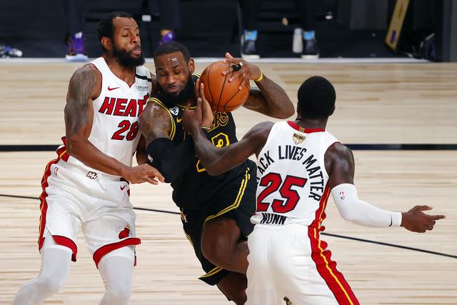 也对其个人 也对其个人